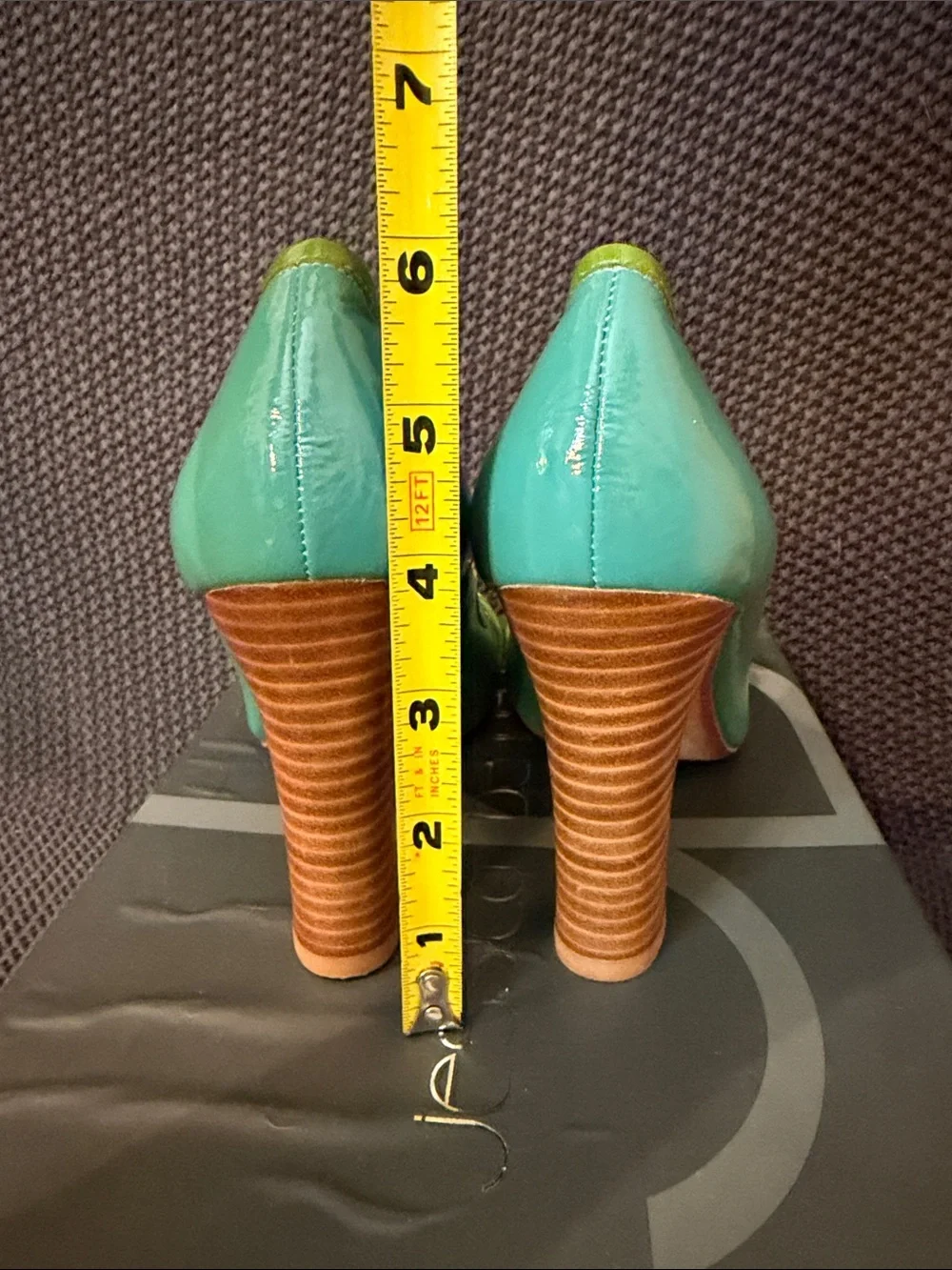 Jessica Bennett Turquoise and Lime Patent Leather Pumps